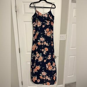 XS Boutique Maxi Dress